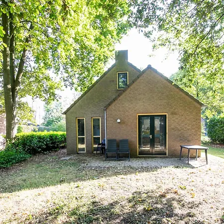 4 - Persoons Forest 183 Holiday home