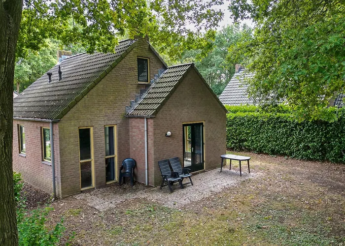 Holiday home 4 - Persoons Forest 183 Ewijk