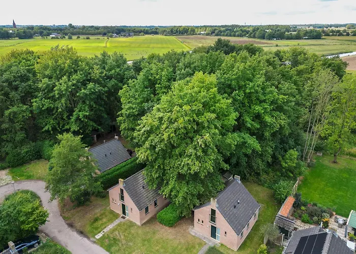 4 - Persoons Forest 183 *